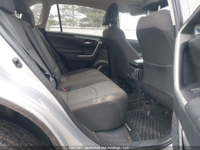 Продажа на аукционе авто 2019 Toyota Rav4 Xle/xle Premium, vin: 2T3R1RFV6KW022689, номер лота: 12631257
