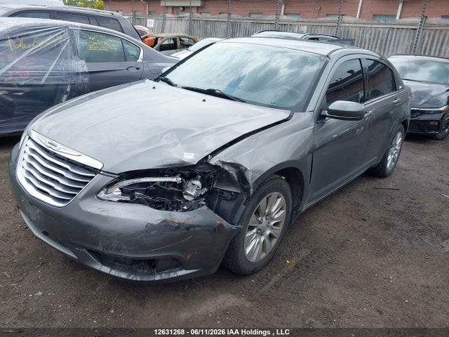 2013 Chrysler 200 მანქანა იყიდება აუქციონზე, vin: 1C3CCBAB8DN609205, აუქციონის ნომერი: 12631268