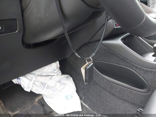 Volvo XC40 2025 YV4L12UJ1S2599570 Image 11