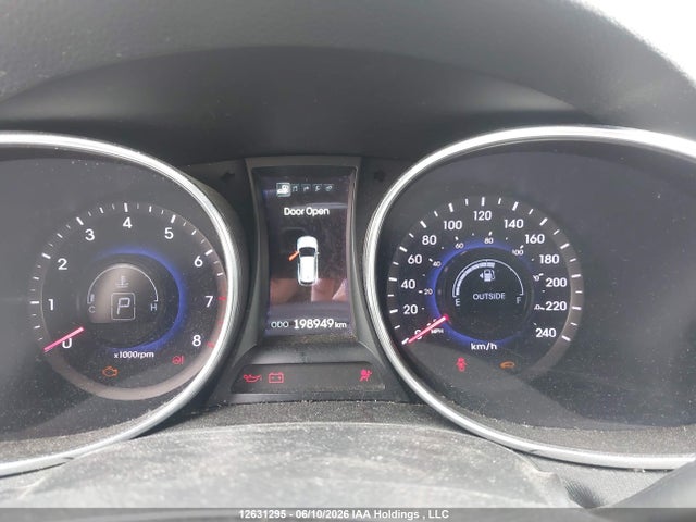 Продаж на аукціоні авто 2013 Hyundai Santa Fe Sport, vin: 5XYZUDLA4DG122612, номер лоту: 12631295