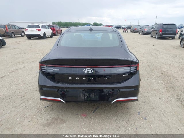 2026 Hyundai Sonata Hybrid/sel მანქანა იყიდება აუქციონზე, vin: KMHL34JJ2TA159096, აუქციონის ნომერი: 12631329