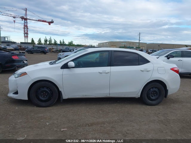 Toyota Corolla 2018 2T1BURHE0JC973677 Image 13