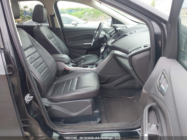 1FMCU9G99GUC63662 Ford ESCAPE SE