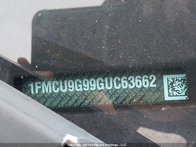 1FMCU9G99GUC63662 Ford ESCAPE SE