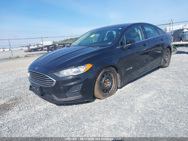 Ford FUSION SE 2019 3FA6P0LU4KR156572 Image 2