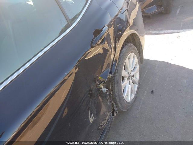 4T1B11HK2KU747401 Toyota CAMRY LE