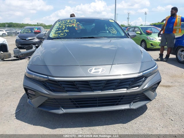Hyundai Elantra Preferred With Tech Package 2026 KMHLM4DG2TU123789 Image 13