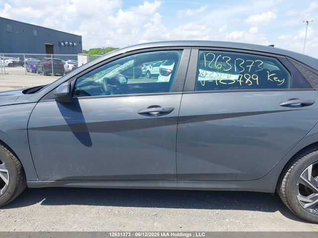 Hyundai Elantra Preferred With Tech Package 2026 KMHLM4DG2TU123789 Image 15