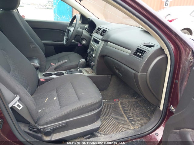 12631378 :رقم المزاد ، 3FAHP0HA1BR169562 vin ، 2011 Ford Fusion Se مزاد بيع