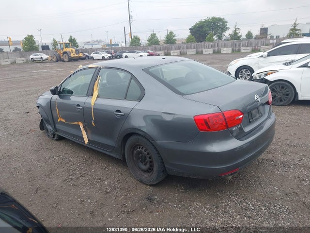 12631390 :رقم المزاد ، 3VW2K7AJ0DM430484 vin ، 2013 Volkswagen Jetta 2.0l Trendline/2.0l Trendline+ مزاد بيع