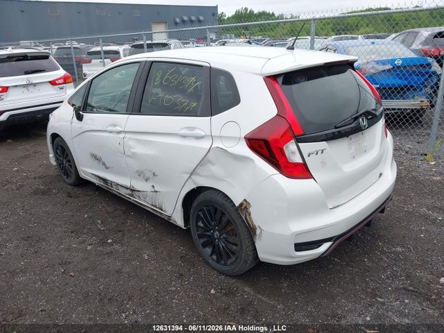 2019 Honda Fit Sport მანქანა იყიდება აუქციონზე, vin: 3HGGK5G6XKM103749, აუქციონის ნომერი: 12631394