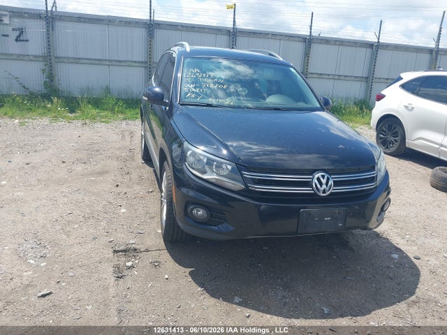 WVGJV7AX0FW542808 Volkswagen Tiguan S/se/sel/r-line