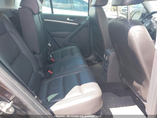 WVGJV7AX0FW542808 Volkswagen Tiguan S/se/sel/r-line