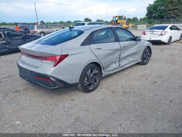 Hyundai Elantra Preferred With Tech Package 2025 KMHLM4DG7SU011200 Image 4