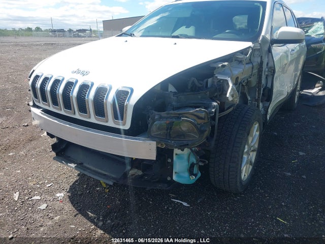 Продажа на аукционе авто 2015 Jeep Cherokee Latitude, vin: 1C4PJMCB7FW744832, номер лота: 12631465