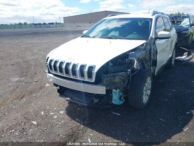 Продажа на аукционе авто 2015 Jeep Cherokee Latitude, vin: 1C4PJMCB7FW744832, номер лота: 12631465
