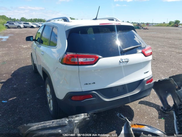 Jeep Cherokee Latitude 2015 1C4PJMCB7FW744832 Image 3
