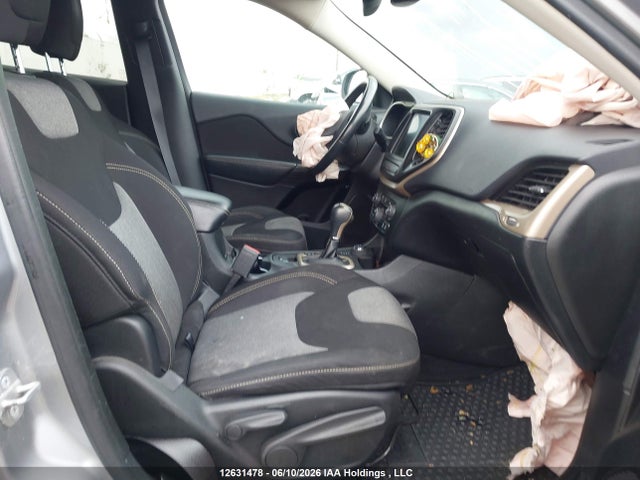 Jeep Cherokee Latitude 2014 1C4PJMCS8EW120892 Image 5