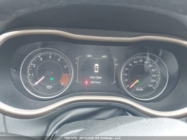 Jeep Cherokee Latitude 2014 1C4PJMCS8EW120892 Image 7