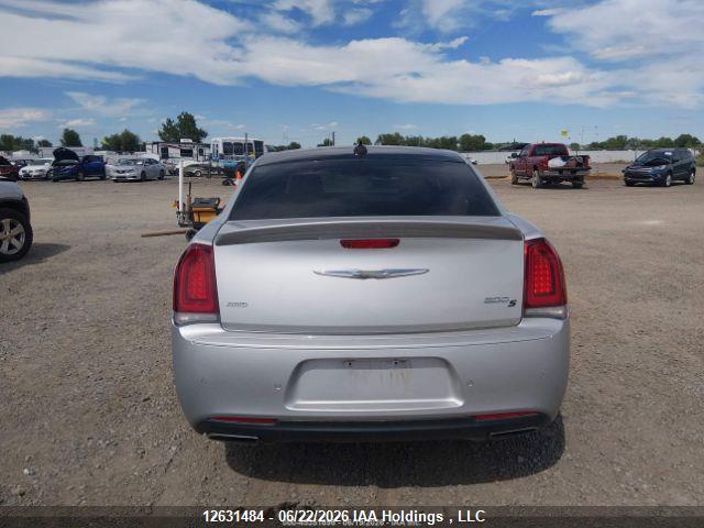 Chrysler 300 S 2019 2C3CCAGGXKH556428 Image 17