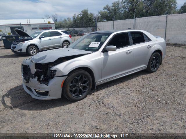 Chrysler 300 S 2019 2C3CCAGGXKH556428 Image 3