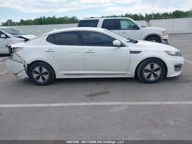 Продажа на аукционе авто 2011 Kia Optima, vin: KNAGM4AD2B5004338, номер лота: 12631505