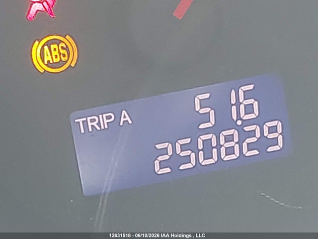 12631518 :رقم المزاد ، JHMGD38498S813430 vin ، 2008 Honda Fit مزاد بيع