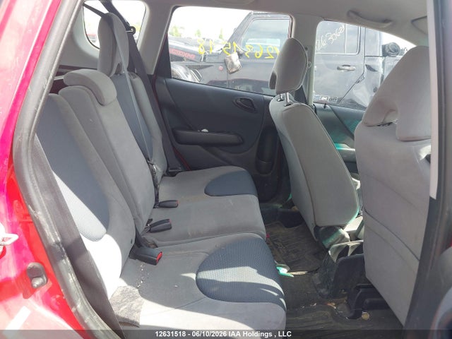 12631518 :رقم المزاد ، JHMGD38498S813430 vin ، 2008 Honda Fit مزاد بيع