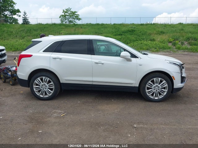 1GYKNERSXHZ110891 Cadillac Xt5 Premium Luxury