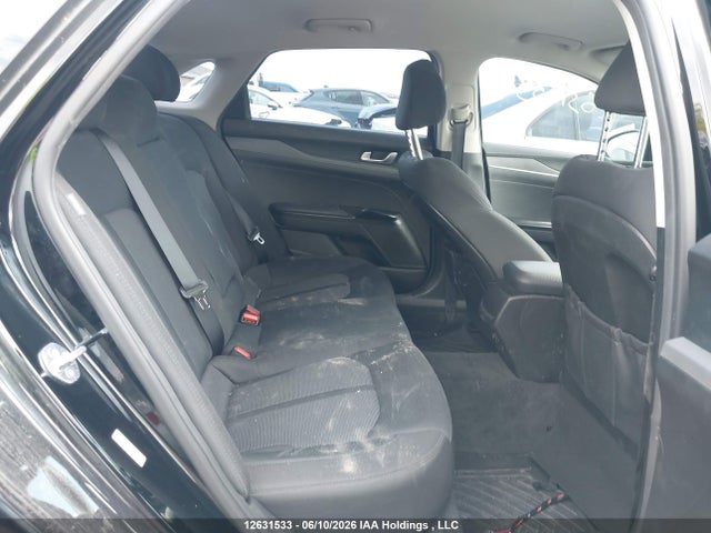 2023 Kia K5 Lx მანქანა იყიდება აუქციონზე, vin: 5XXG24J25PG213924, აუქციონის ნომერი: 12631533