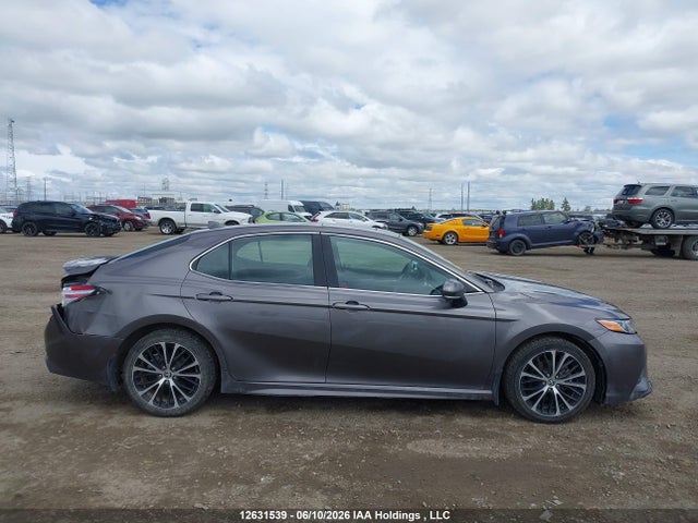2020 Toyota Camry Se მანქანა იყიდება აუქციონზე, vin: 4T1J11AK8LU978844, აუქციონის ნომერი: 12631539