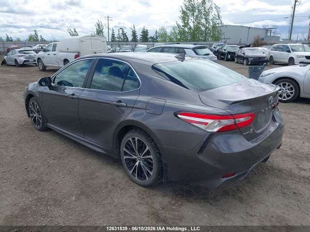 2020 Toyota Camry Se მანქანა იყიდება აუქციონზე, vin: 4T1J11AK8LU978844, აუქციონის ნომერი: 12631539