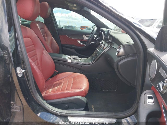 2015 Mercedes-benz C 300 4matic მანქანა იყიდება აუქციონზე, vin: 55SWF4KB8FU055965, აუქციონის ნომერი: 12631593