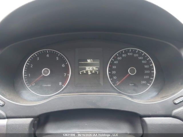 12631596 :رقم المزاد ، 3VWG07AJ3EM443078 vin ، 2014 Volkswagen Jetta 1.8 Tsi Highline مزاد بيع