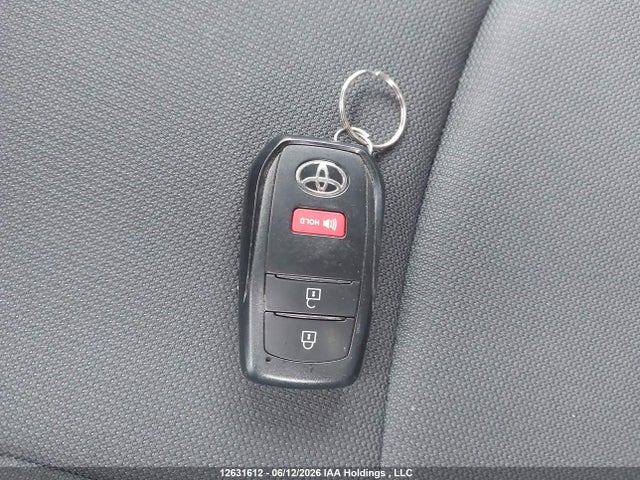 Продажа на аукционе авто 2026 Toyota Corolla Cross Le, vin: 7MUCAABG8TV162797, номер лота: 12631612