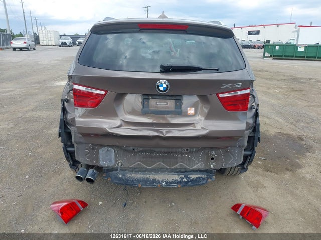 5UXWX9C58E0D18619 BMW X3 Xdrive28i