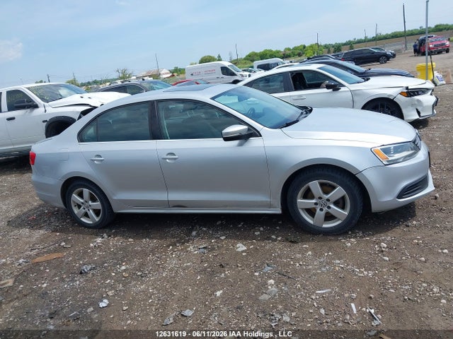 Aukcja sprzedaży 2013 Volkswagen Jetta 2.5l Comfortline/2.5l Sportline, vin: 3VWBX7AJ9DM451870, numer aukcji: 12631619