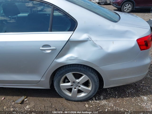 Aukcja sprzedaży 2013 Volkswagen Jetta 2.5l Comfortline/2.5l Sportline, vin: 3VWBX7AJ9DM451870, numer aukcji: 12631619