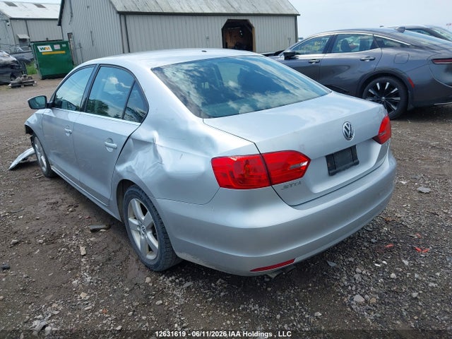 Aukcja sprzedaży 2013 Volkswagen Jetta 2.5l Comfortline/2.5l Sportline, vin: 3VWBX7AJ9DM451870, numer aukcji: 12631619