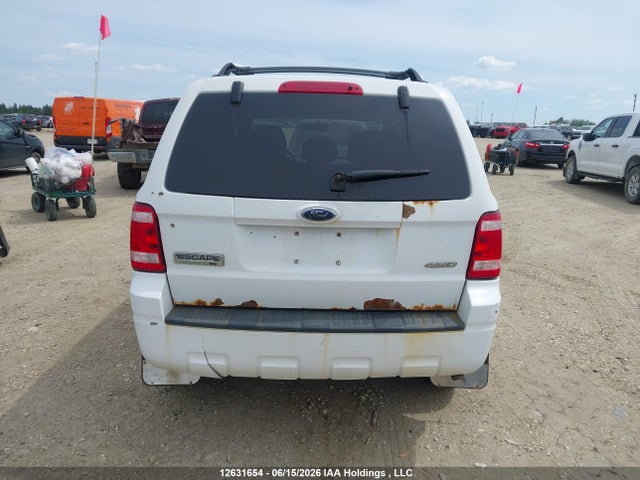 2009 Ford Escape Xlt მანქანა იყიდება აუქციონზე, vin: 1FMCU93719KB45740, აუქციონის ნომერი: 12631654