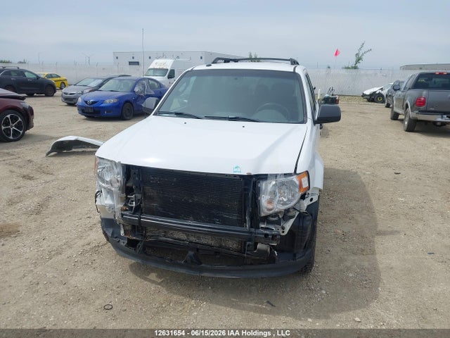 2009 Ford Escape Xlt მანქანა იყიდება აუქციონზე, vin: 1FMCU93719KB45740, აუქციონის ნომერი: 12631654