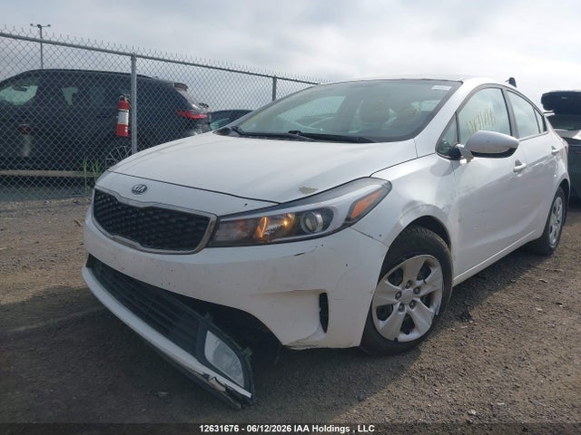 Продажа на аукционе авто 2017 Kia Forte Lx/s, vin: 3KPFL4A75HE007551, номер лота: 12631676