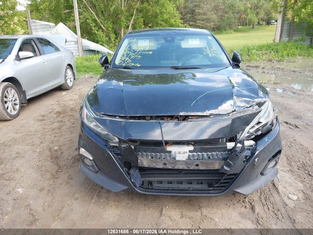 Продажа на аукционе авто 2022 Nissan Altima 2.5 Sr Midnight Edition, vin: 1N4BL4CWXNN302483, номер лота: 12631686