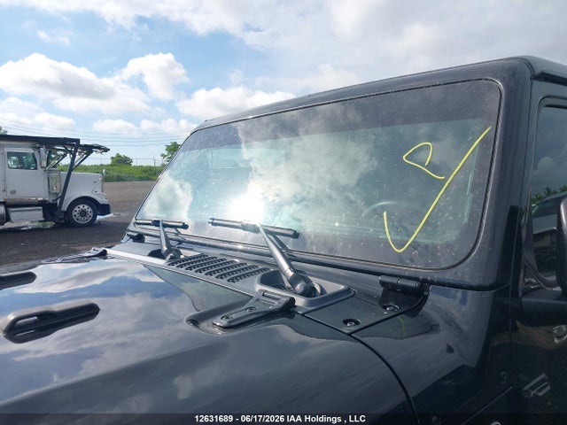 1C4HJXEG8PW643301 Jeep Wrangler 4-door Sahara