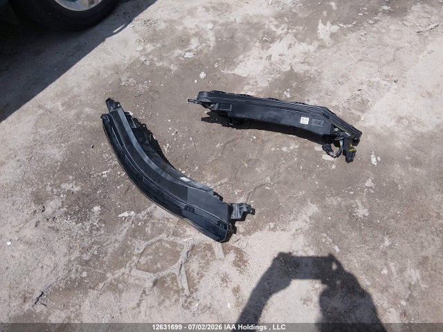 2023 Mitsubishi Outlander Phev Le/sel მანქანა იყიდება აუქციონზე, vin: JA4T5UA92PZ616141, აუქციონის ნომერი: 12631699