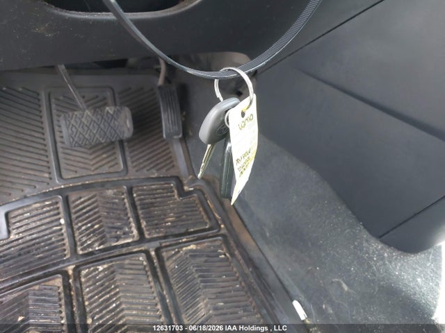 12631703 :رقم المزاد ، 2T1KR32E36C601412 vin ، 2006 Toyota Corolla Matrix Xr مزاد بيع