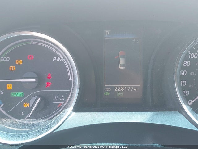 2018 Toyota Camry Hybrid Le მანქანა იყიდება აუქციონზე, vin: 4T1B31HK1JU002583, აუქციონის ნომერი: 12631719
