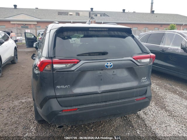 12631735 :رقم المزاد ، 2T3RWRFV0MW109976 vin ، 2021 Toyota Rav4 Hybrid Xle مزاد بيع