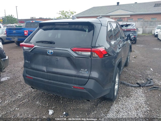 12631735 :رقم المزاد ، 2T3RWRFV0MW109976 vin ، 2021 Toyota Rav4 Hybrid Xle مزاد بيع