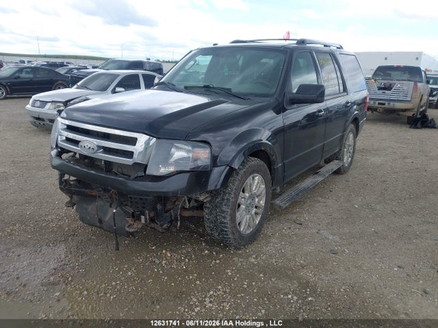 Ford Expedition Limited 2014 1FMJU2A58EEF34156 Image 2